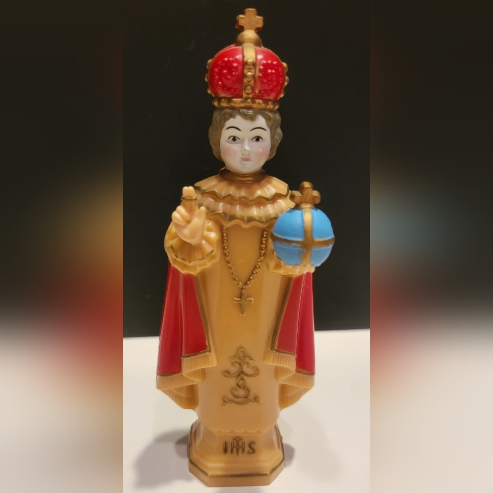 Vintsge Infant Prague Child Jesus Crown Figurine 6.25" Resin